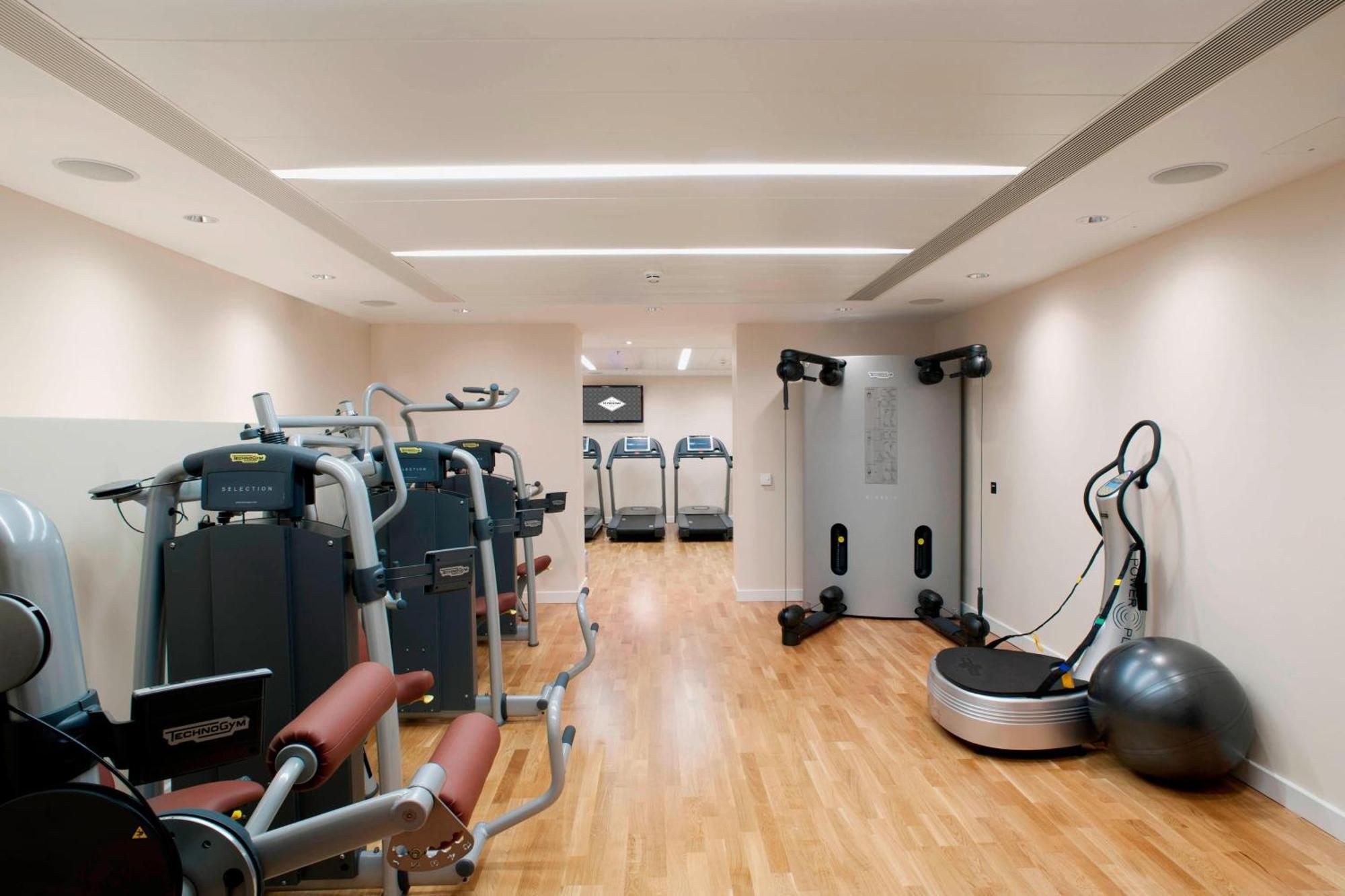 伦敦圣潘克拉斯万丽酒店 外观 照片 The gym at the London Bridge Hotel
