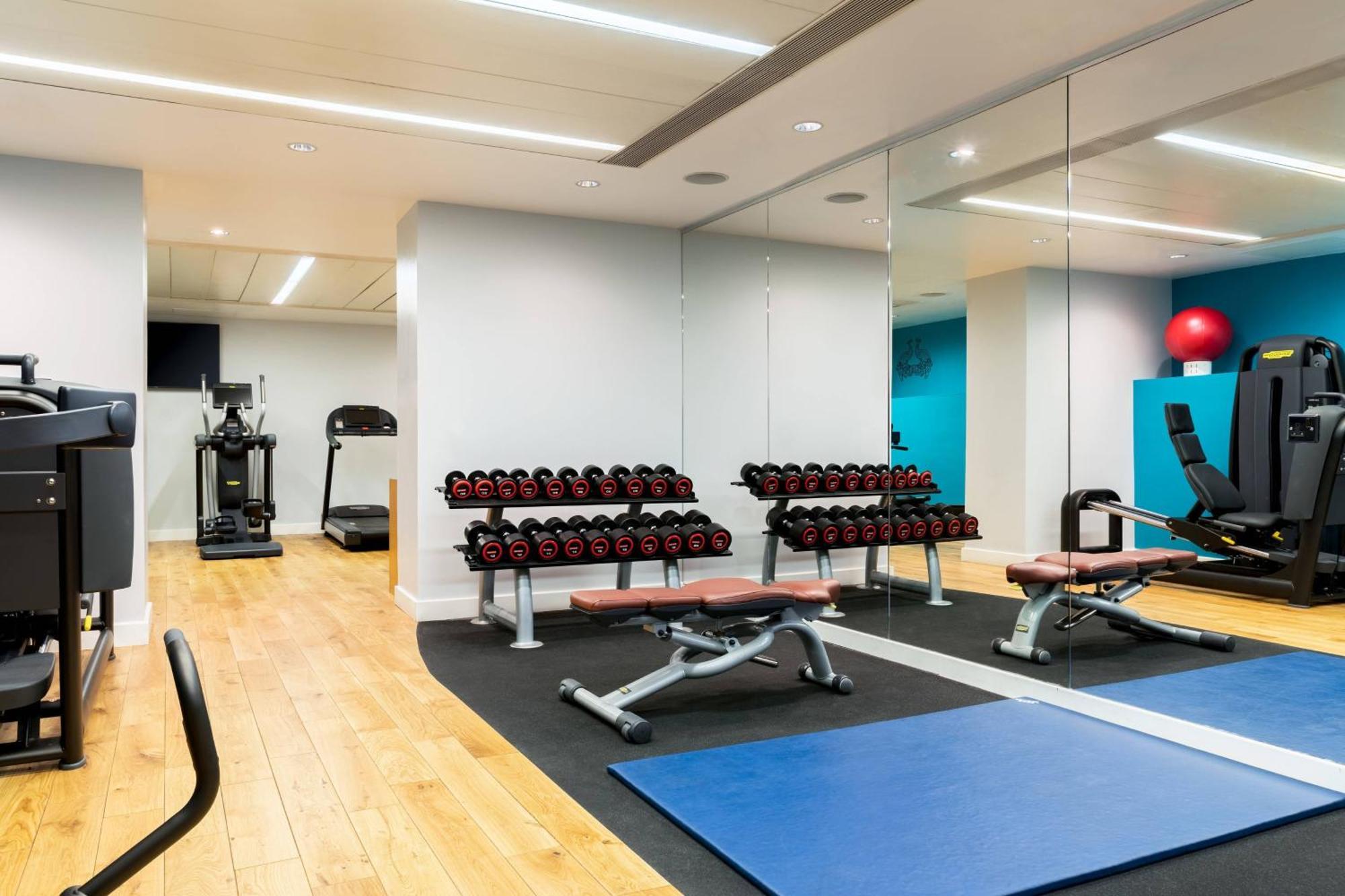 伦敦圣潘克拉斯万丽酒店 外观 照片 The gym at the London Bridge Hotel
